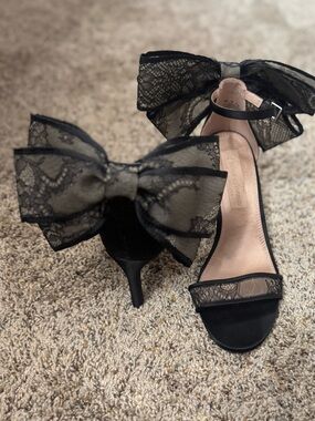 Pnina Tornai x Naturalizer Amour Lace Bow Heeled Sandals